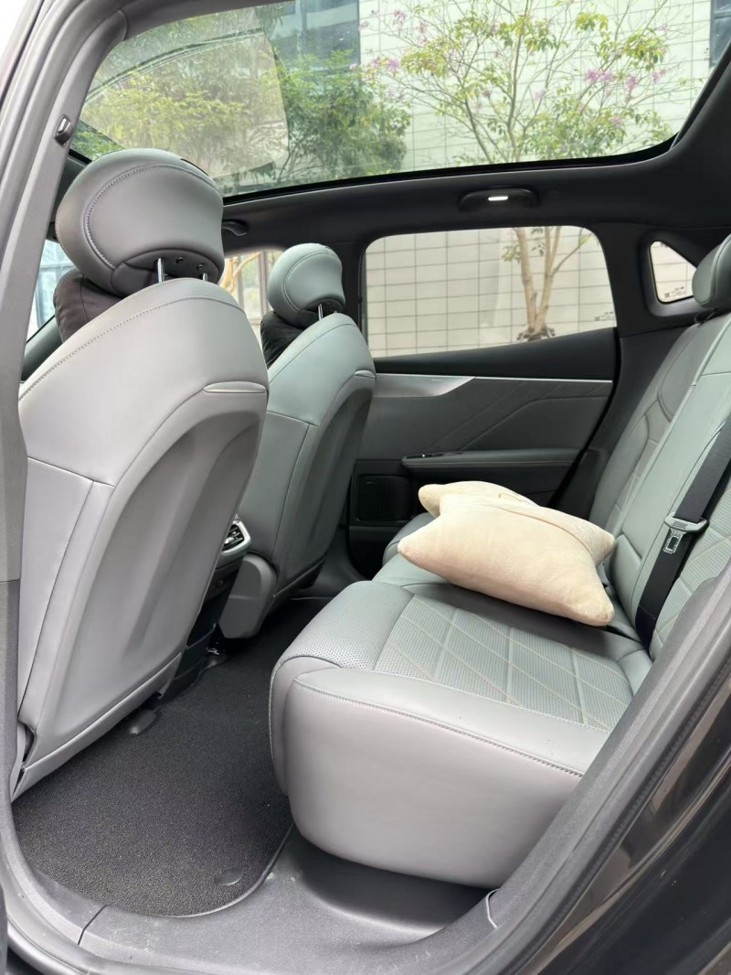 佛山25年长安汽车深蓝6