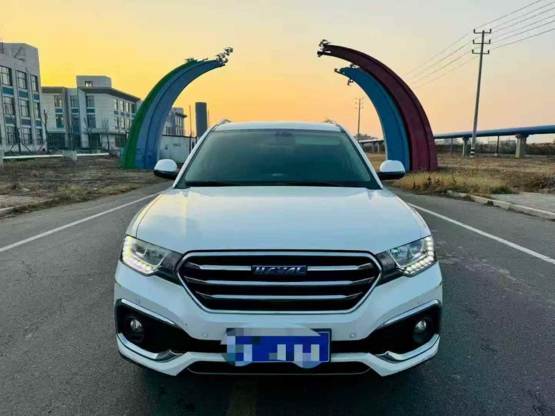 济宁18年哈弗H61