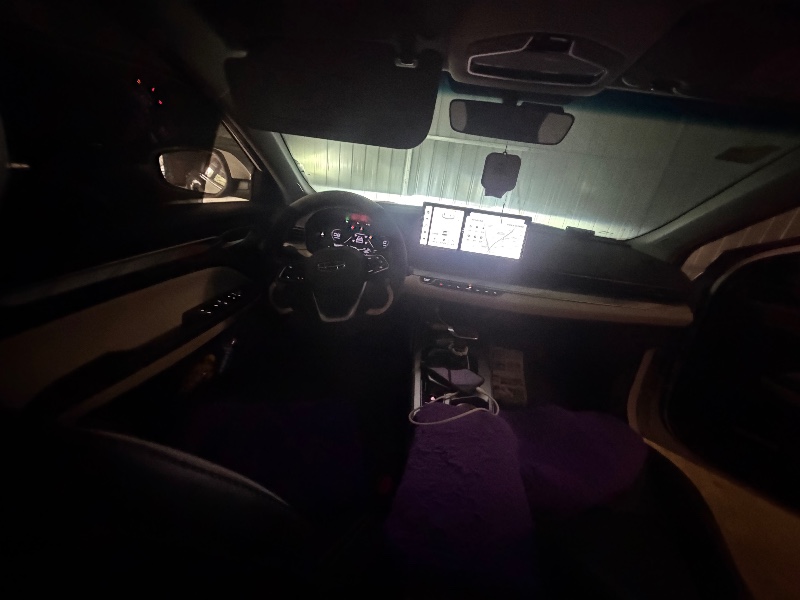 嘉兴22年吉利帝豪5