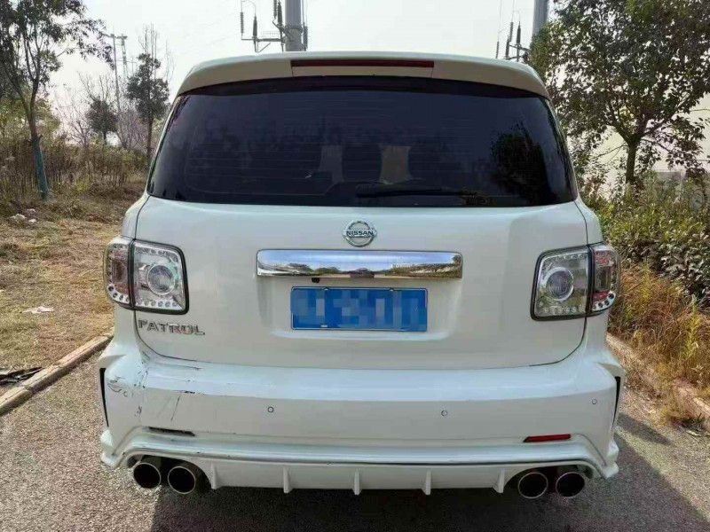 宜昌19年日产途乐7