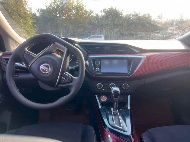 烟台18年日产天籁4