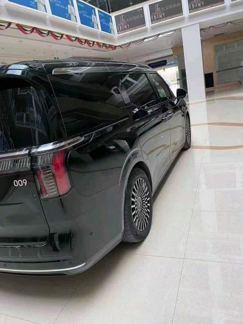 蚌埠23年极氪汽车0097