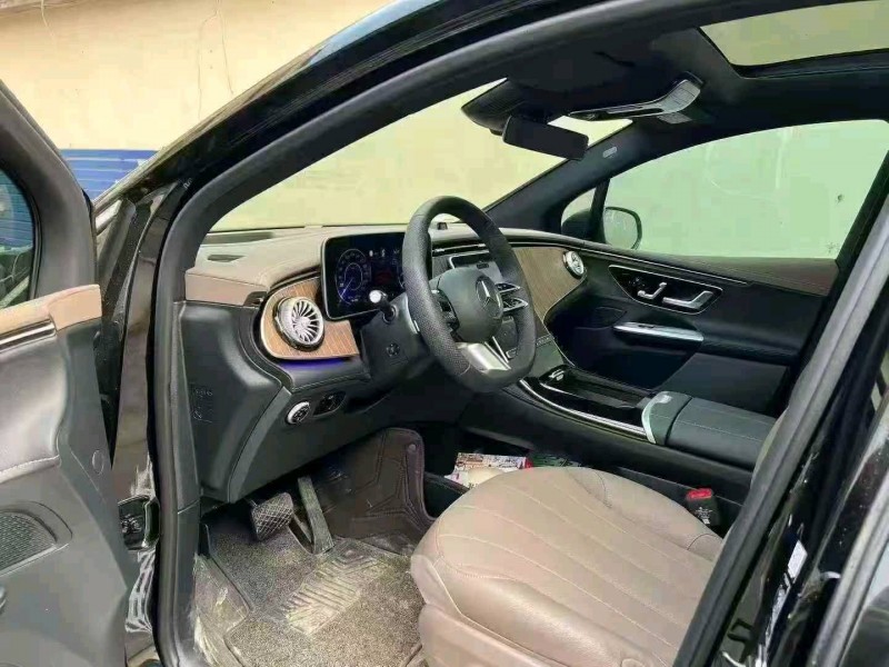 潍坊24年奔驰EQE3