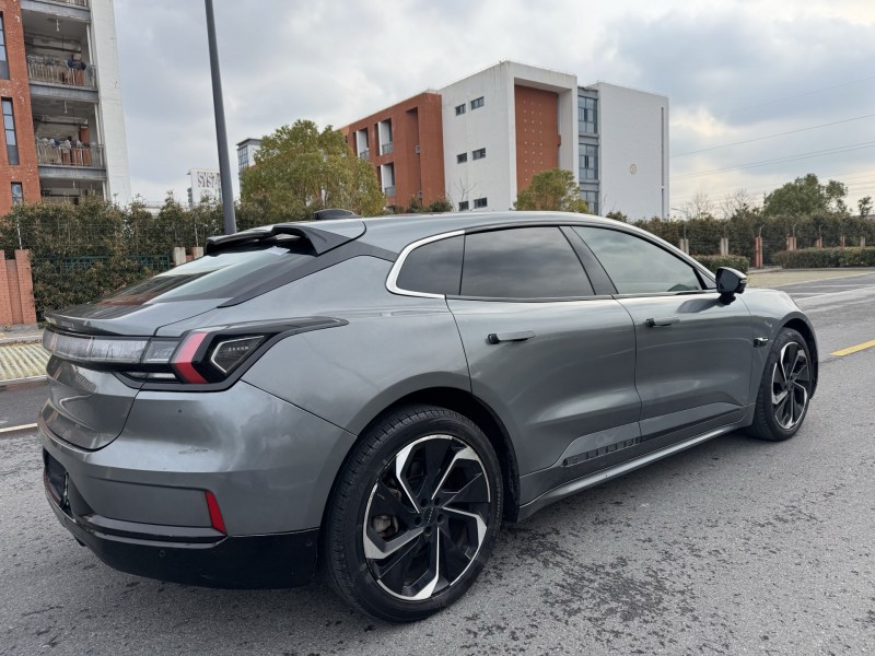 盐城22年极氪汽车0015