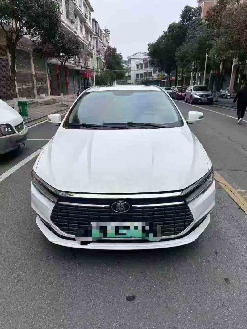 邵阳23年比亚迪秦1