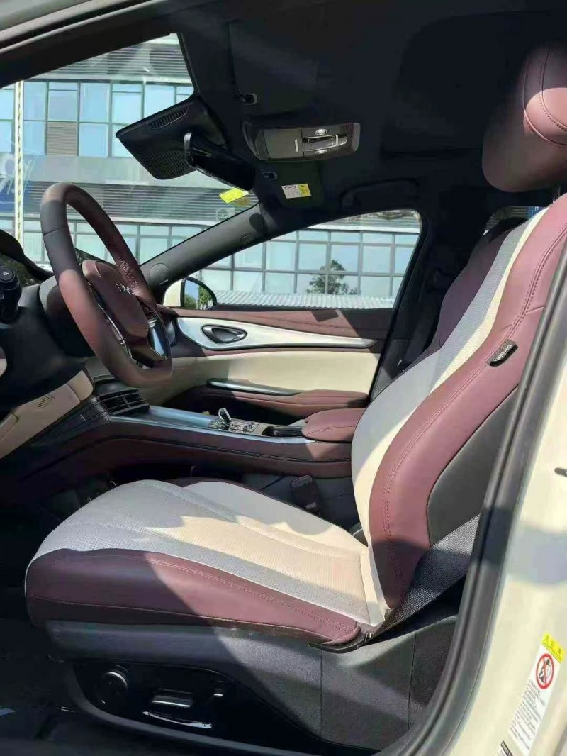 东莞25年比亚迪海豹4