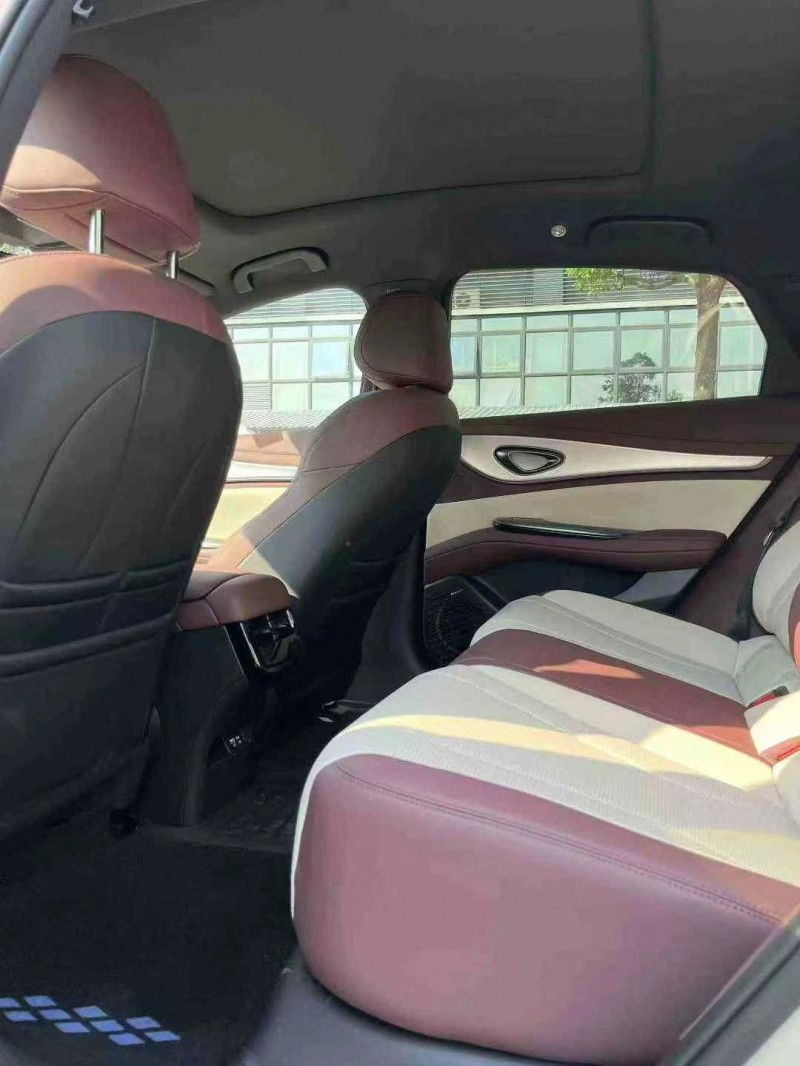 东莞25年比亚迪海豹5