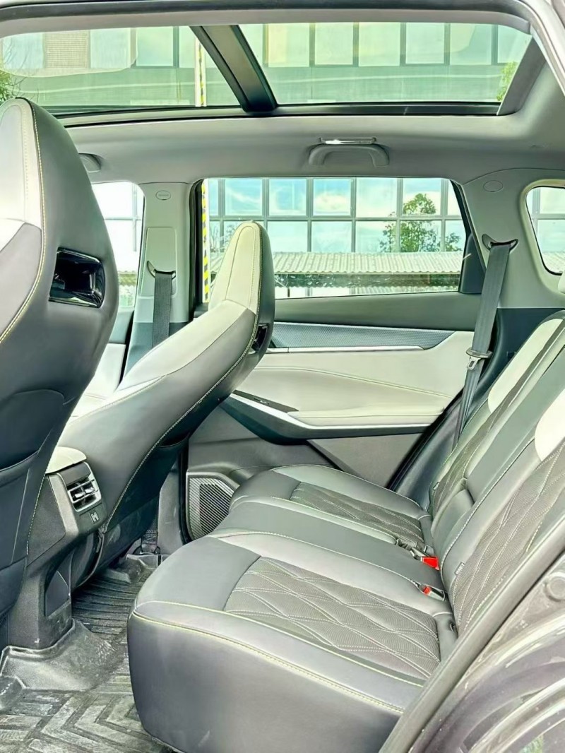 东莞25年长安汽车CS754