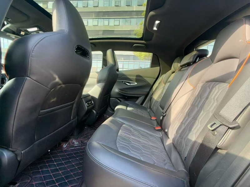 东莞21年长安汽车UNI5