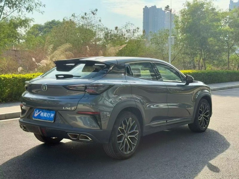 东莞21年长安汽车UNI7
