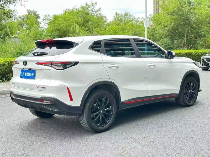 东莞25年长安汽车欧尚7