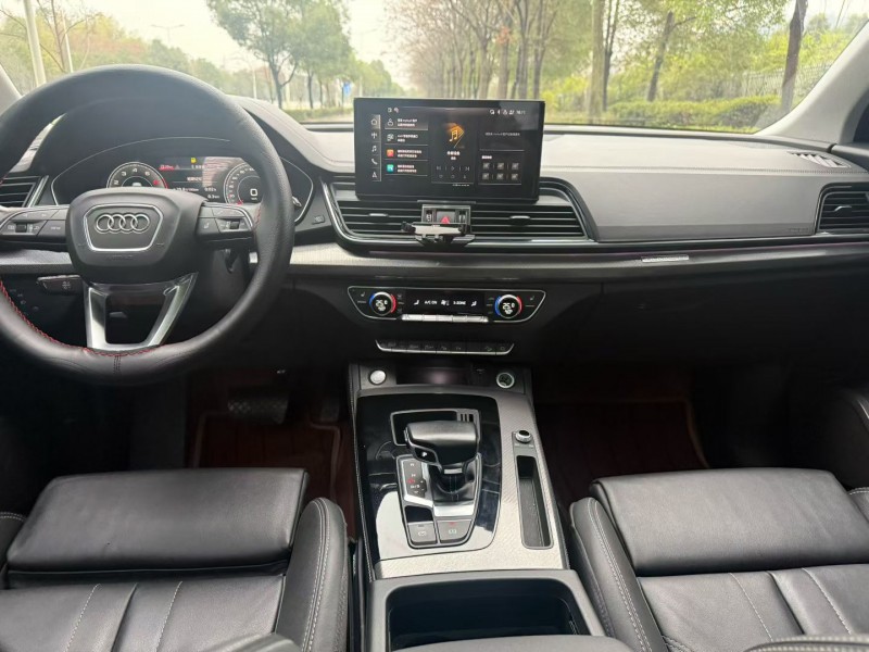 娄底21年奥迪Q56