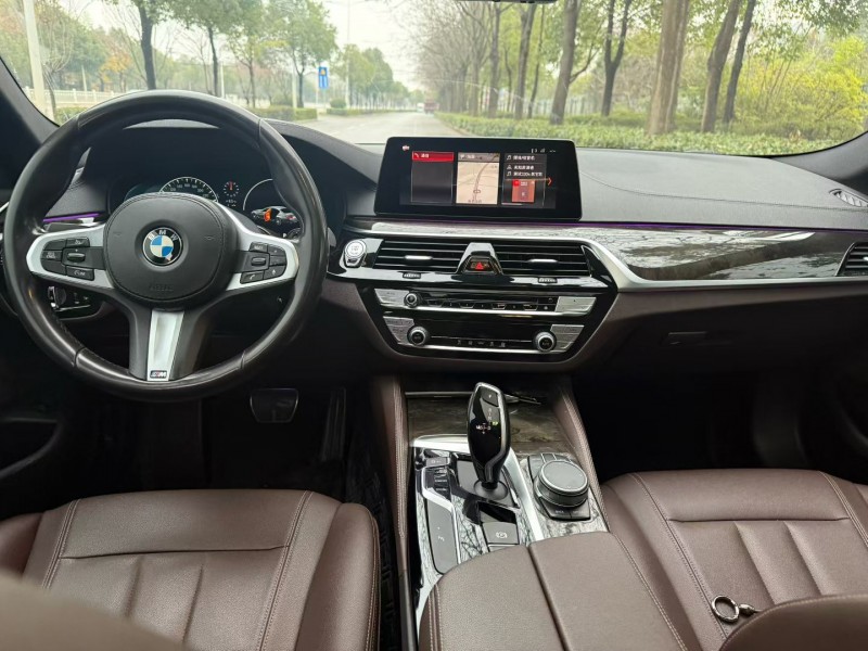 娄底18年宝马5系5