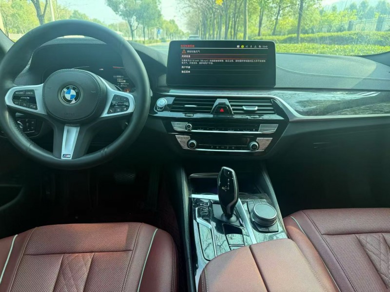 娄底22年宝马5系5