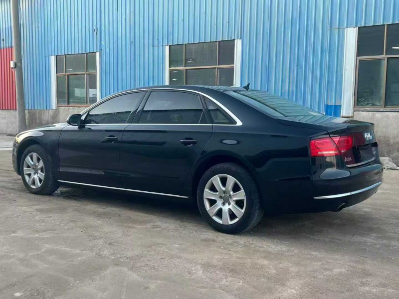 徐州13年奥迪A8L5