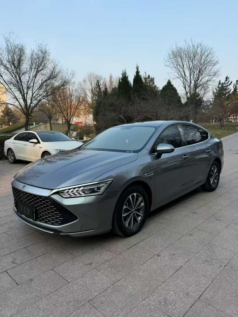 邢台23年比亚迪秦2