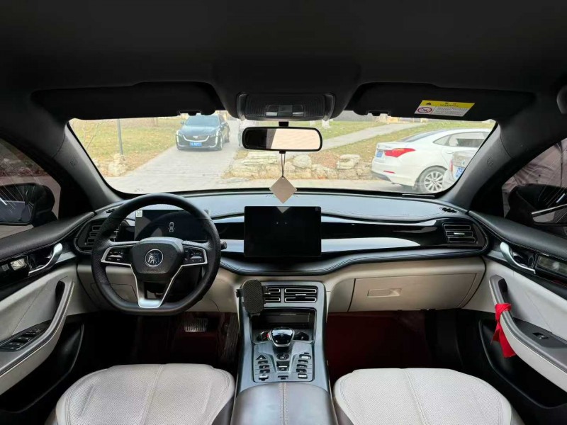 邢台23年比亚迪秦5