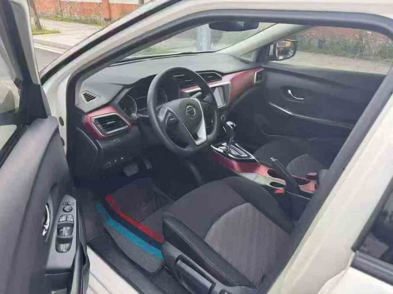 汕頭19年日產藍鳥4