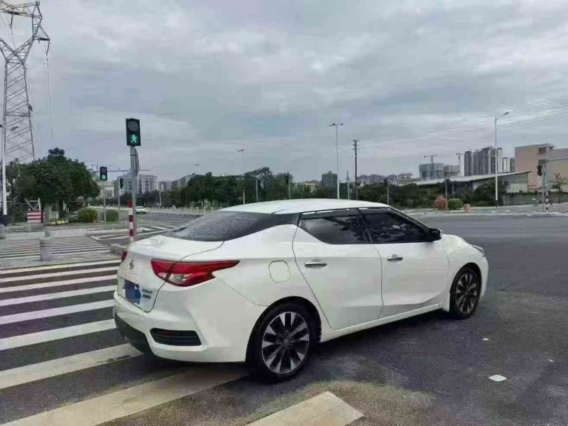 汕頭19年日產藍鳥7