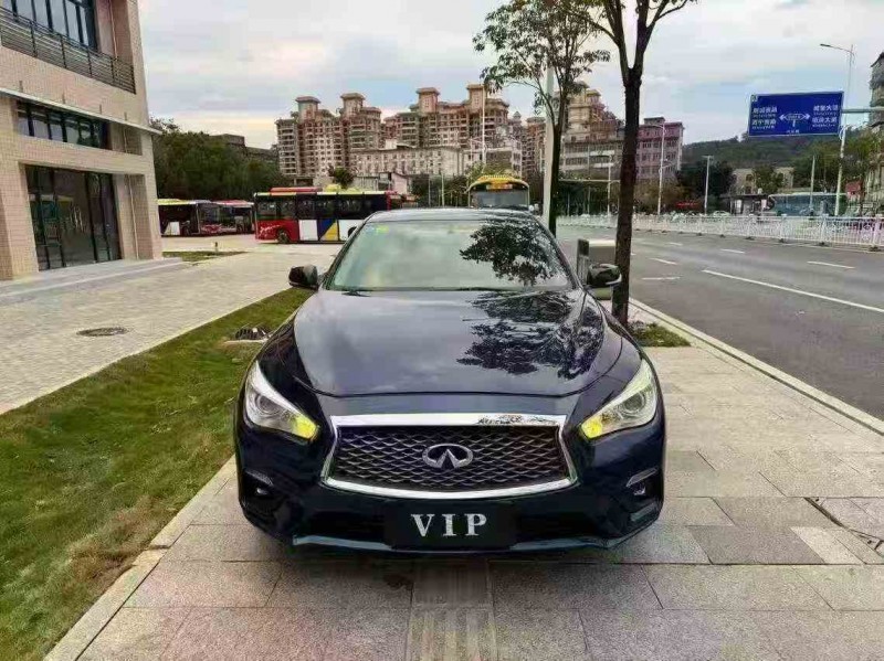 佛山18年英菲尼迪Q50L1