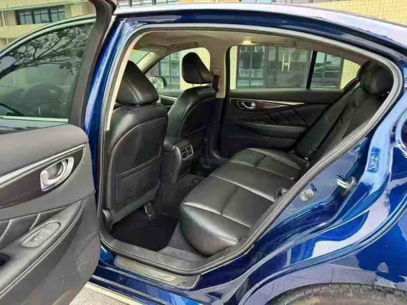 佛山18年英菲尼迪Q50L4