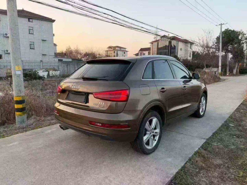 嘉兴16年奥迪Q38