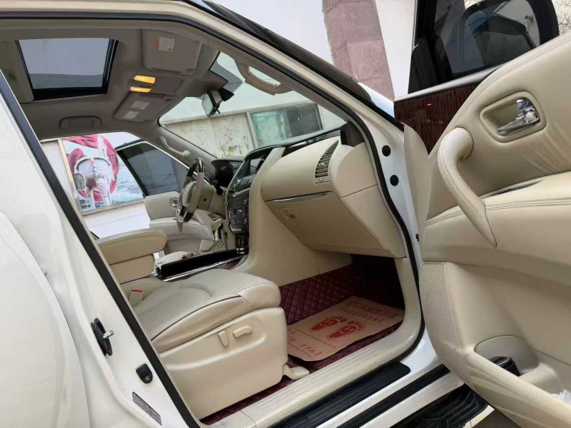 徐州19年日产途乐6