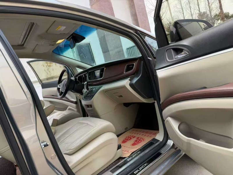 徐州20年别克GL86