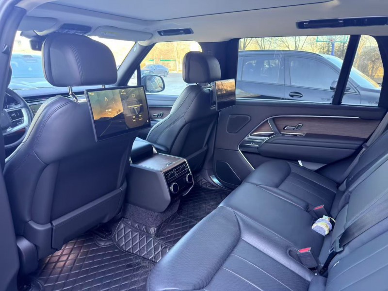 唐山23年路虎揽胜行政4