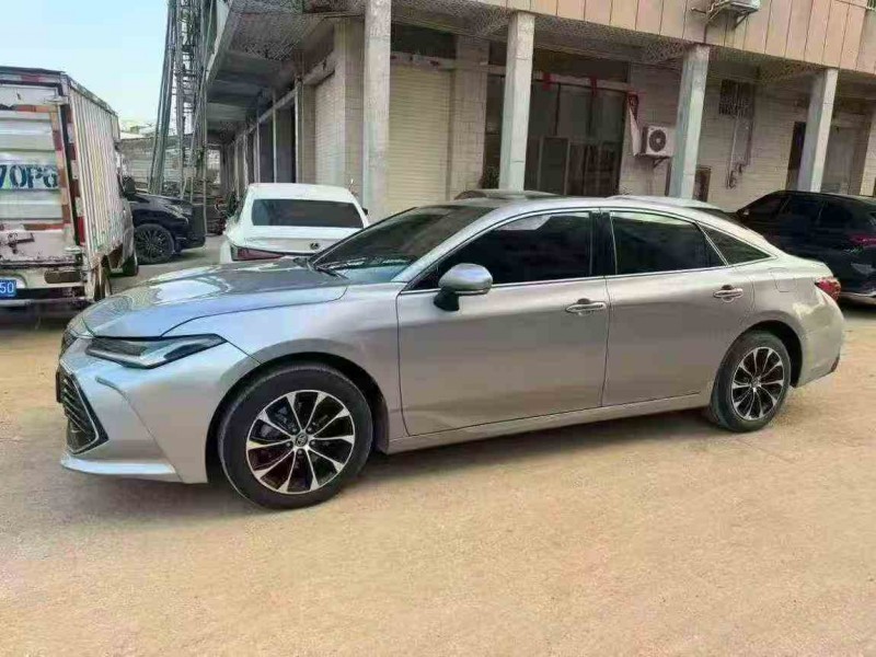 柳州22年丰田亚洲龙2