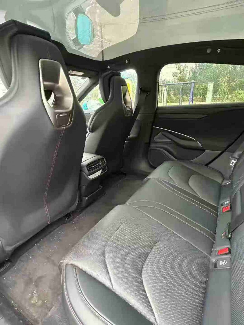 徐州23年小米SU78