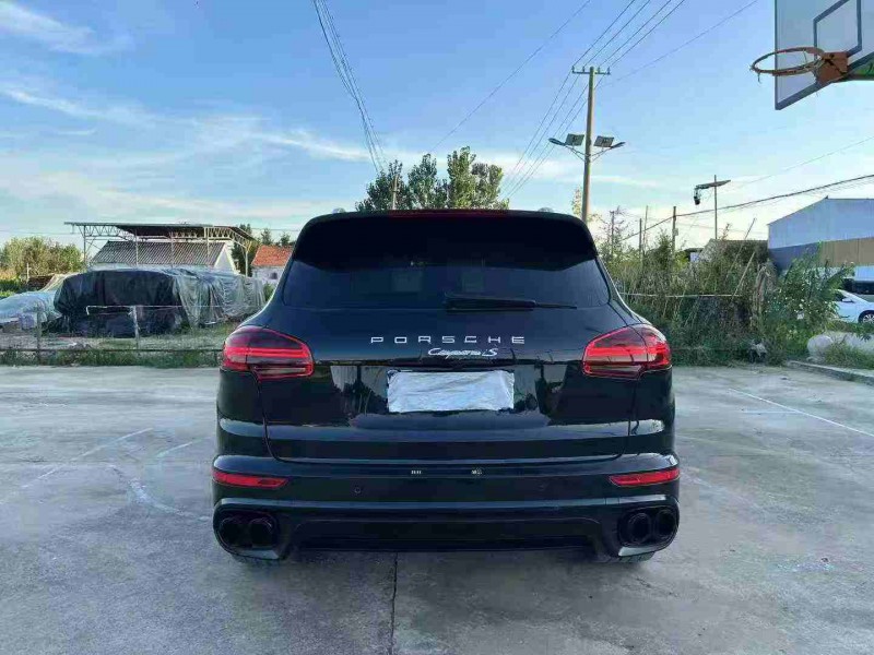 徐州17年保时捷卡宴6