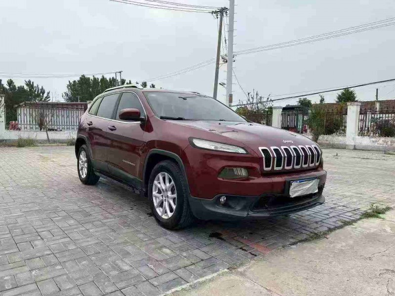 徐州16年Jeep自由光3