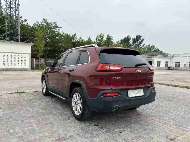 徐州16年Jeep自由光5