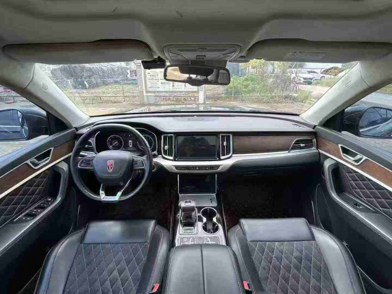 徐州20年红旗HS79