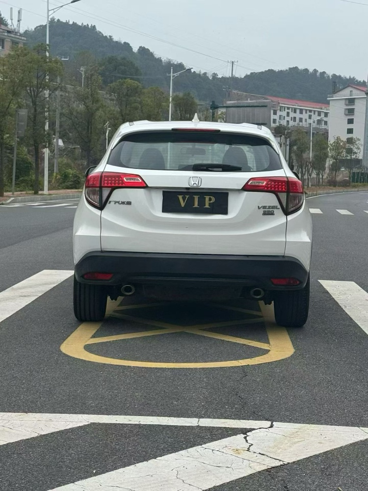 娄底21年本田缤智7