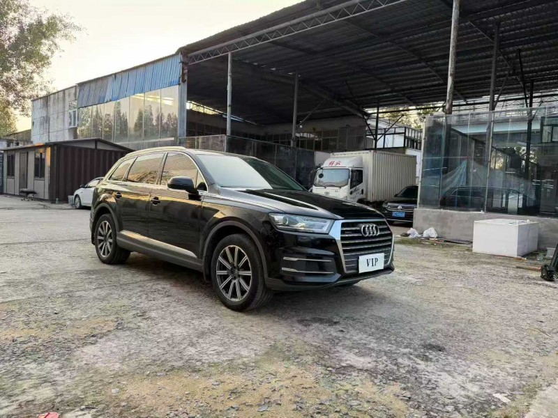 徐州17年奥迪Q73