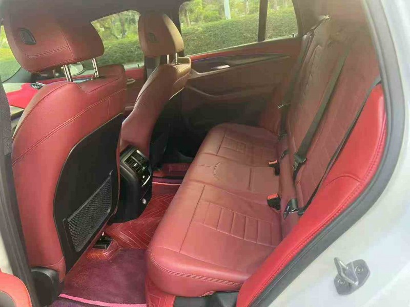 深圳19年宝马X44