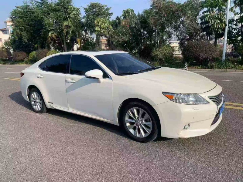 深圳14年雷克萨斯ES3