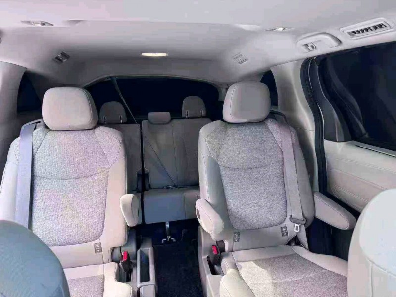 衡阳24年丰田塞纳6