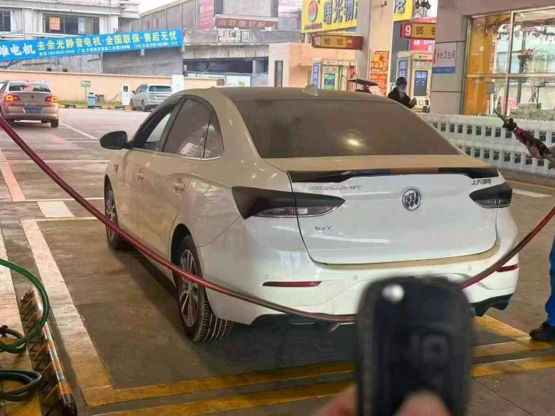 广州19年别克英朗4