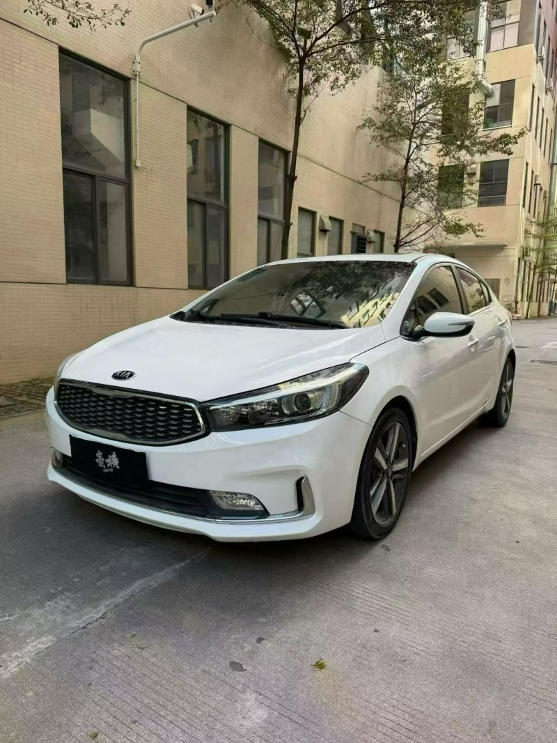 佛山19年起亚K33