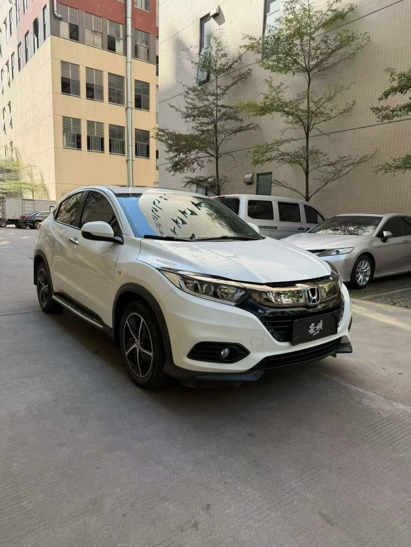 佛山21年本田缤智2