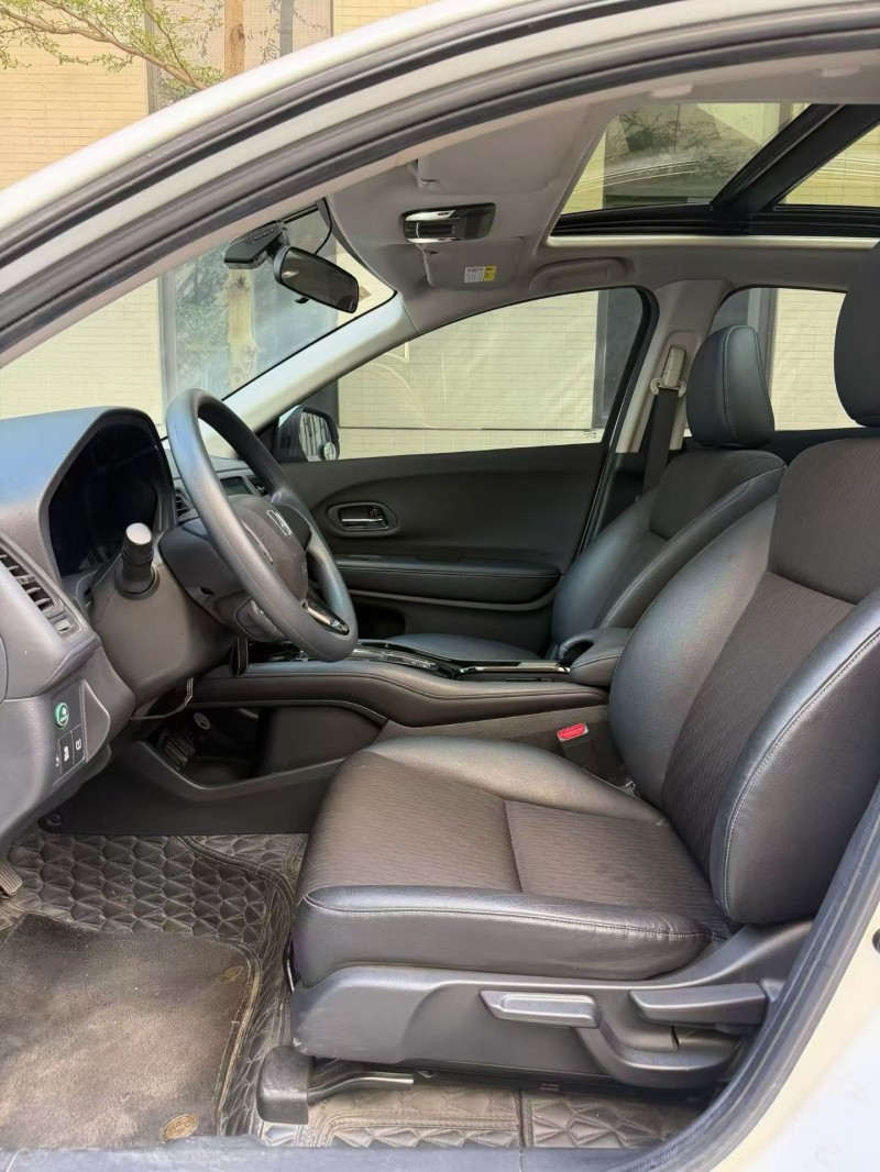 佛山21年本田缤智6