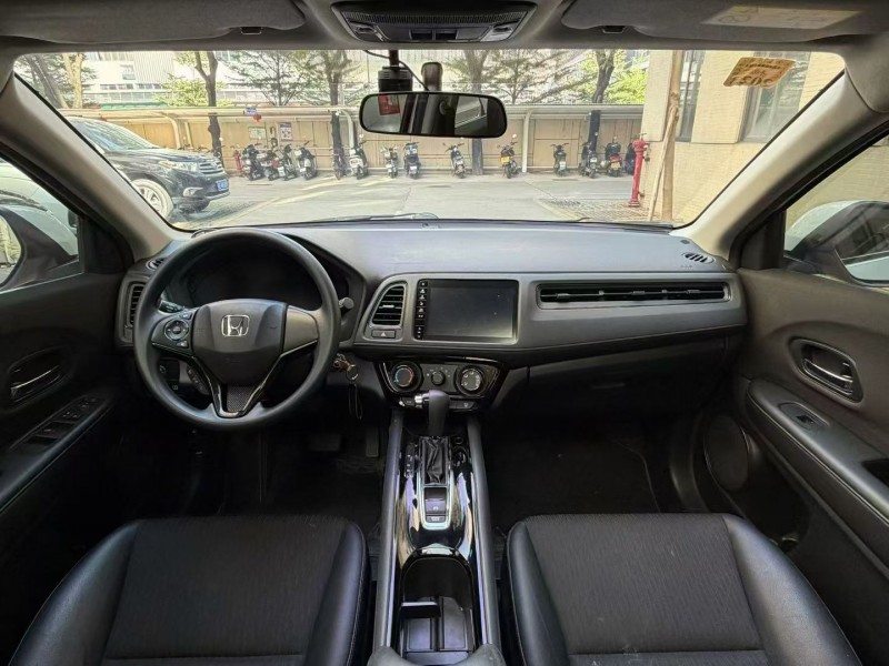 佛山21年本田缤智8