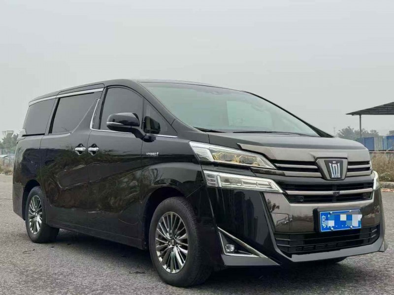 湛江22年丰田威尔法3