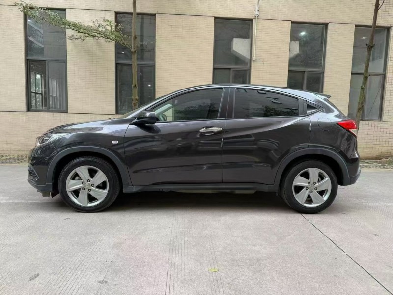 佛山21年本田缤智4