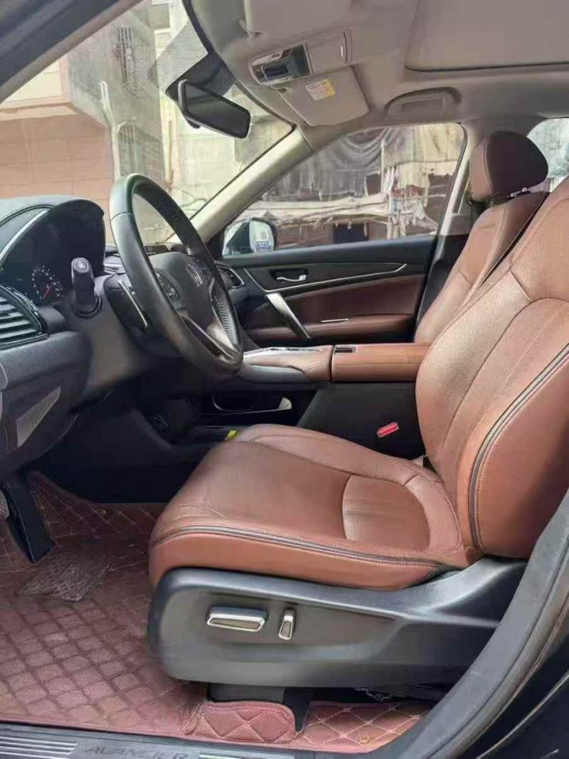 梧州21年本田冠道7