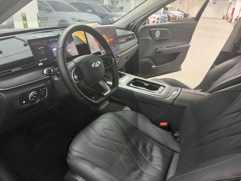 广州25年奇瑞风云7