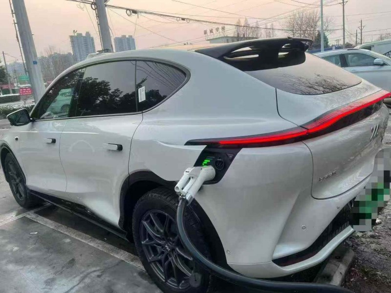 广州25年智己LS77